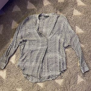 VINCE 100% Silk Printed Top - XS